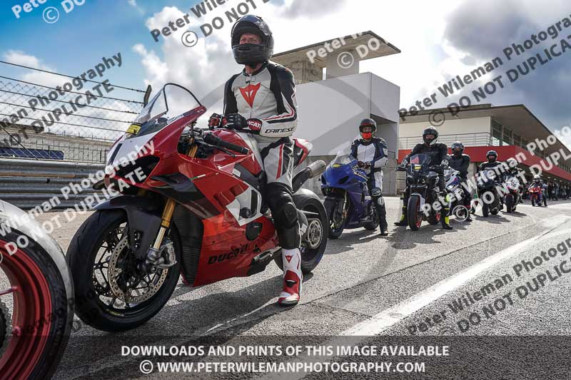 motorbikes;no limits;peter wileman photography;portimao;portugal;trackday digital images